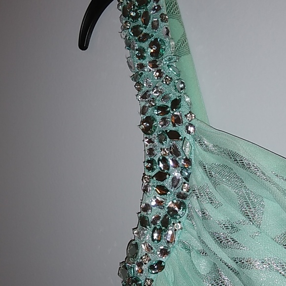 Prom Dress - Picture 3 of 4